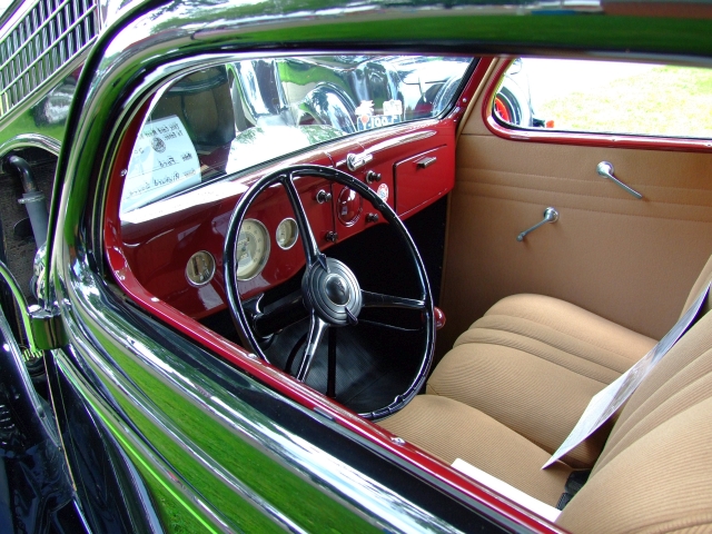 618x457 pixels (284K)